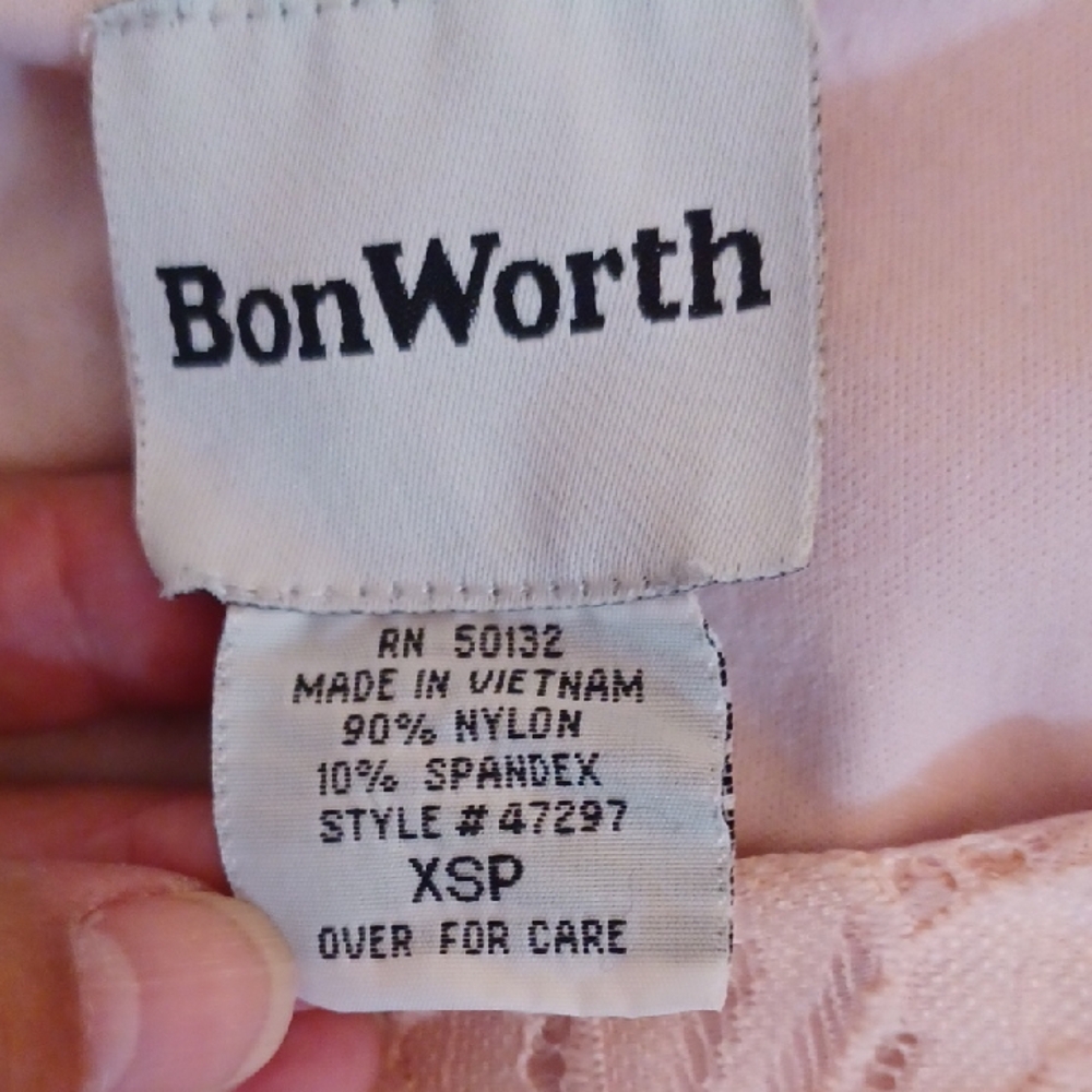 BonWorth Light Pink Lace Top And Matching Soft Capri Pants - Picture 3 of 15